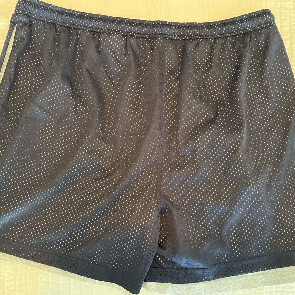 Brooks Brothers Men's Athletic Shorts XL Sz. 42. Navy Blue Mesh. New With Tags..